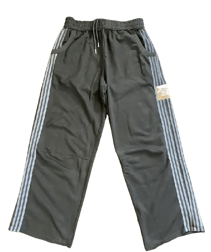 The GV Gallery Triple Black Lil Leon Flared Sweatpant